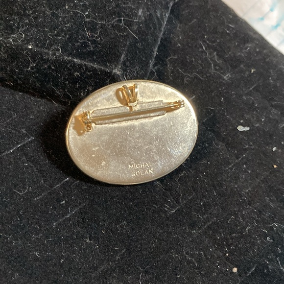 Michael Golan brooch pendant. - Picture 4 of 6